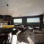 The Penthouse At Tower Apartamento
