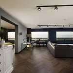 The Penthouse At Tower Apartamento