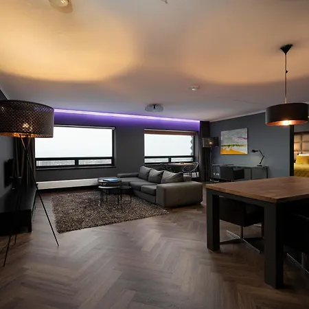 The Penthouse At Tower *