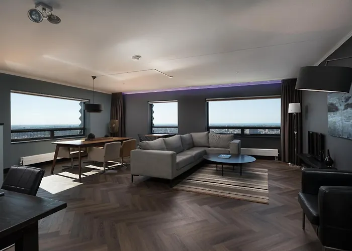 The Penthouse At Tower Lahey