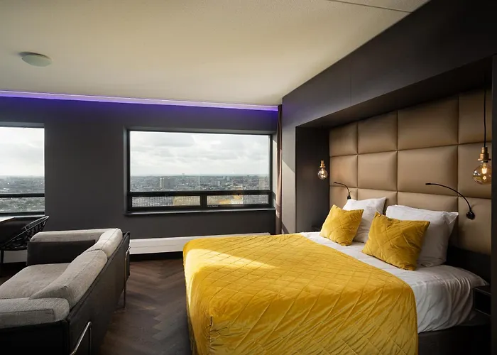 The Penthouse At Tower Daire