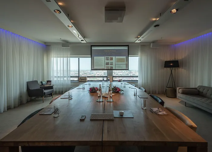 The Penthouse At Tower Daire Lahey