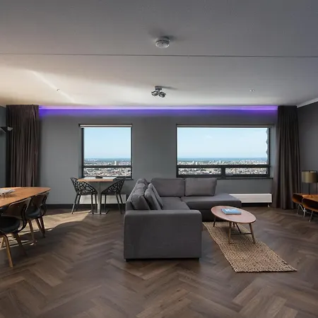 The Penthouse At Tower Apartment *