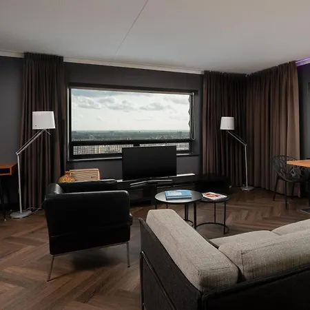 The Penthouse At Tower *