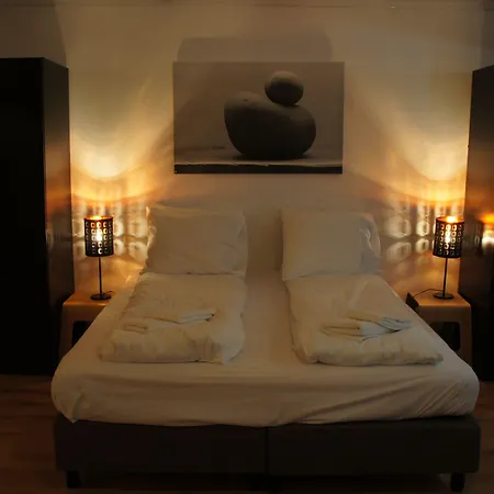 The Penthouse At Tower Apartment The Hague