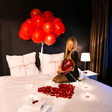 The Penthouse At Tower *