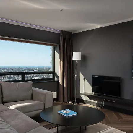 The Penthouse At Tower Apartment The Hague