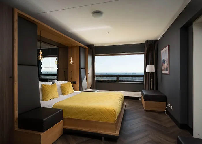 The Penthouse At Tower * L'Aia